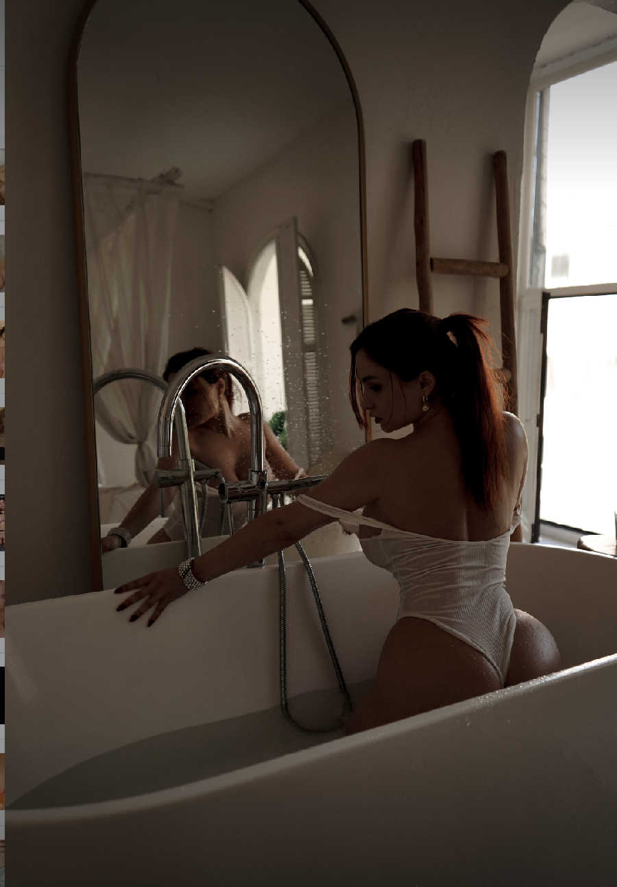 A playful frame from Miranda Faith nude — online in Taipei